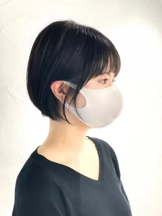 ショート カラー she2新宿所属・✨️極艶髪質改善✖️ クロスパーマ✨のヘアスタイル