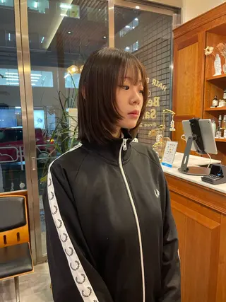 ミディアム SASAnagano 岩下サードゥのヘアスタイル