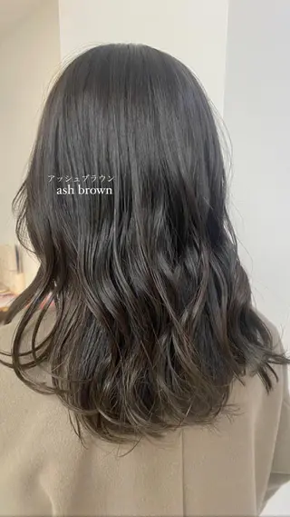 ロング カラー 安永 涼のヘアスタイル