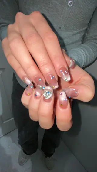 ネイル カンナ【Y2Kネイル /コーンロウ】のネイルデザイン