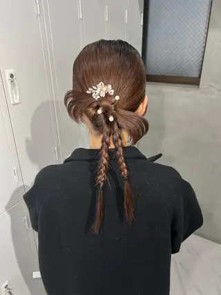 ヘアアレンジ ️💜akari💜 ハイトーン/レイヤーのヘアスタイル