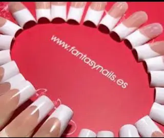 SINCERELY シンシアリー🌈のネイルデザイン