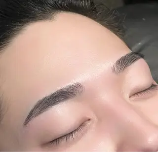 メンズ アイブロウ CLALA Ririkaの眉毛・アイブロウイメージ