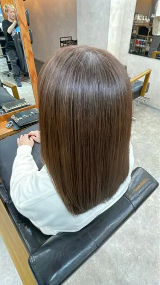ミディアム カラー 荒川 桃花のヘアスタイル