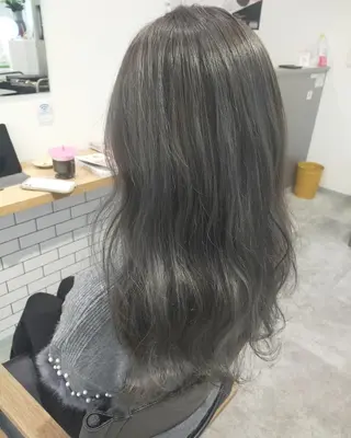 ロング カラー JIL BLAN 京都所属・RU RIのヘアスタイル