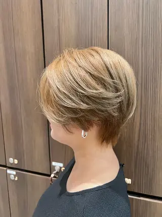 ショート カラー 🌻井上 マリー🌻のヘアスタイル