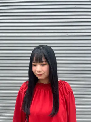 ロング カラー ベージュカラー⌇﻿ くびれヘア.𐙚心音のヘアスタイル