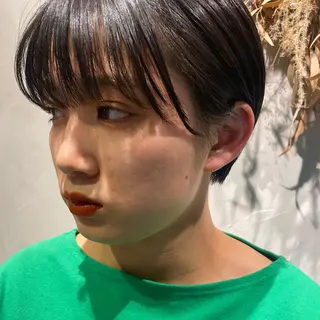 ショート デザインカラー/パー マ🦖外岡咲希🦖のヘアスタイル