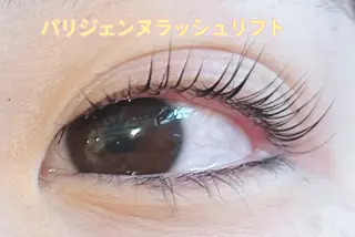 マツエク・マツパ Relyna Eyelash Salon所属・河原 里恵のマツエク・マツパデザイン