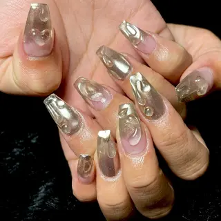 ネイル nail salon Ecrin所属・前島 稀歩のネイルデザイン