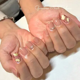 ネイル ジェヌインネイル 間宮のネイルデザイン