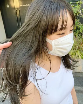 セミロング カラー TENELE所属・チバ タクミのヘアスタイル
