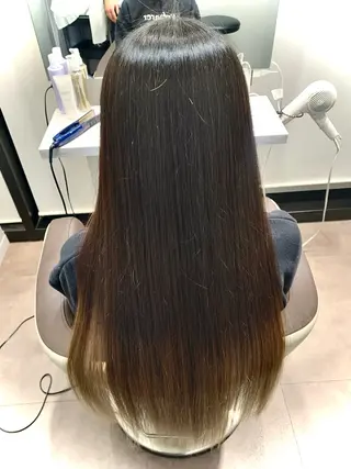 ロング 松田 啓志のヘアスタイル