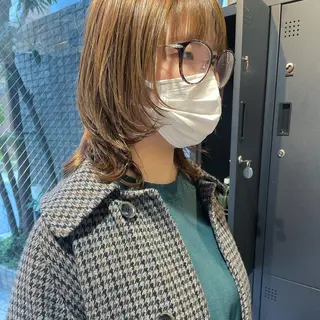 セミロング カラー ヤマモト マイのヘアスタイル