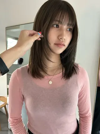 ミディアム 藤井 紀香のヘアスタイル