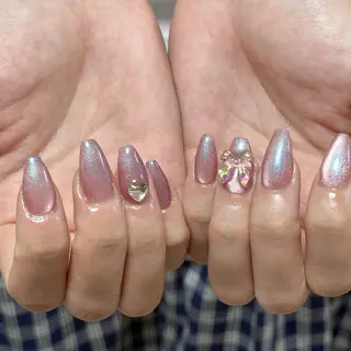 ネイル IYOU NAIL町田店所属・IYOUNAIL- Piggy(帰国中)のネイルデザイン