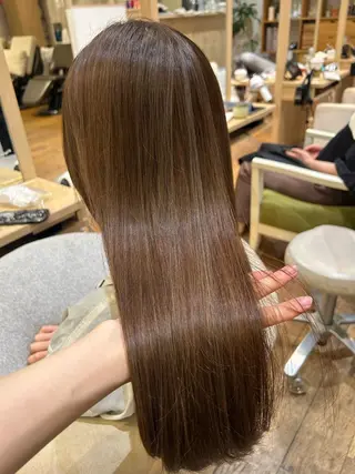 カラー 市吉 杏奈のヘアスタイル