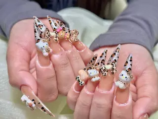 ロング Rola kira 麗のネイルデザイン