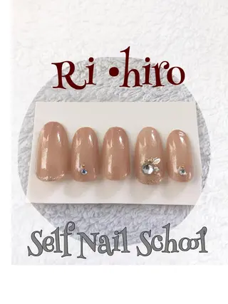 ネイル ネイル＆フラワーサロン〜Ri✦hiro〜鳥栖店所属・HIRATA RIEのネイルデザイン