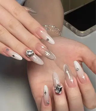 ネイル D-BEAUTY Nailsalonのネイルデザイン