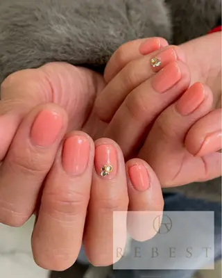 ネイル REBEST namiのネイルデザイン