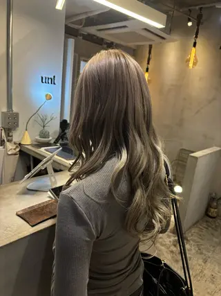 ロング カラー 前田 野々葉のヘアスタイル