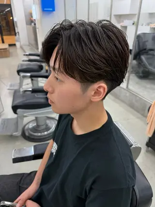 パーマ メンズ Lond LOGAN所属・古田和也/メンズパー マ特化美容師/波巻きのヘアスタイル