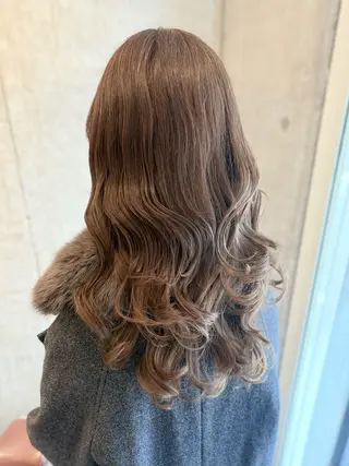 ロング カラー ROCCA hair eje. 千晴のヘアスタイル