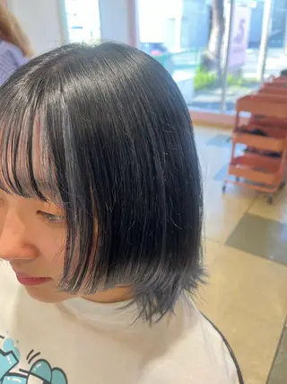 ミディアム カラー ベージュカラー⌇﻿ くびれヘア.𐙚心音のヘアスタイル