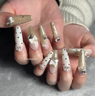 ネイル Minako 【Charmant】のネイルデザイン