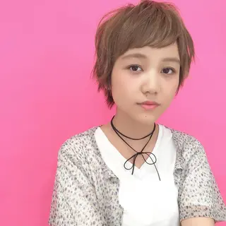 ショート 齋藤 咲のヘアスタイル