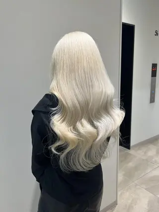 カラー ロング ヘアアレンジ レイヤー/艶ベージュ /🎀Saki🎀のヘアスタイル