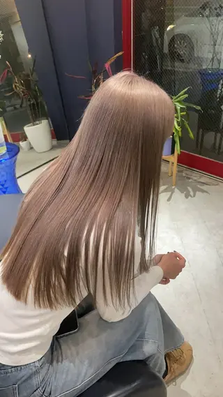 ロング 透明感カラー🩶韓国 ヘア🩶ワカナのヘアスタイル