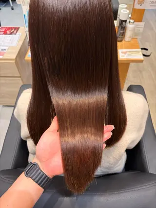 ミディアム カラー パーマ 小森 樹奈のヘアスタイル