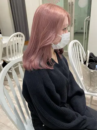 セミロング カラー 盛れる顔まわり✨🎀 モテカラー別所好葉のヘアスタイル