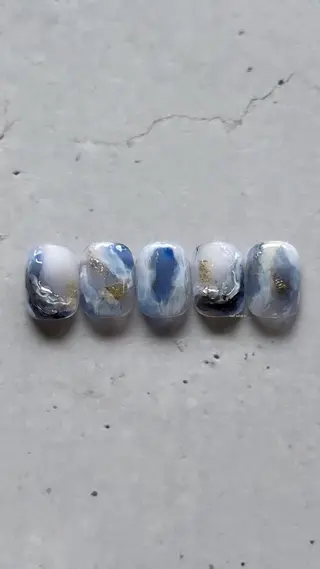 ネイル 関山 志乃のネイルデザイン