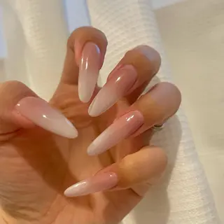 ネイル nail salon ＆ school　Maria所属・Ito Natsumiのネイルデザイン
