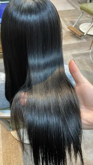 ロング カラー 飯田 雷晟のヘアスタイル