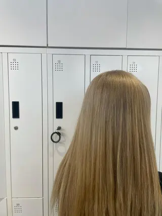 カラー デザインカラー 🎀REINA🎀のヘアスタイル