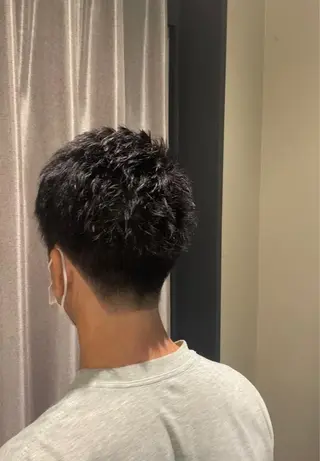 ショート メンズ 磯田 冬弥のヘアスタイル