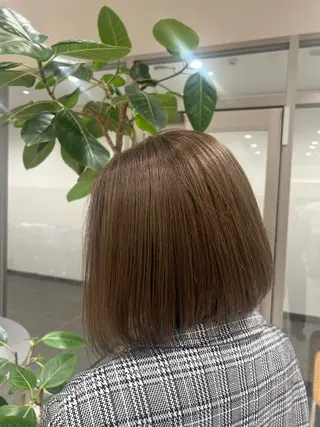 ショート カラー 古賀 雄歩のヘアスタイル