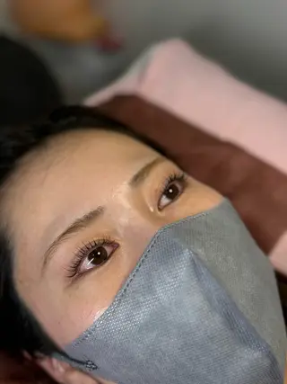 マツエク・マツパ KREISbeauty所属・KREIS SATSUKIの眉毛・アイブロウイメージ