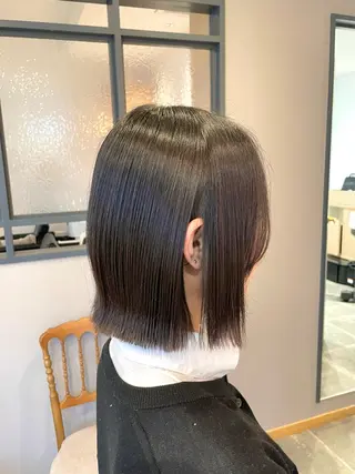 ミディアム カラー 西村 れいのヘアスタイル