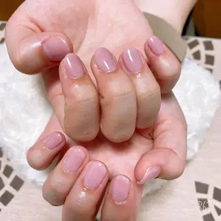 ネイル The Best Beauty受付担当のヘアスタイル