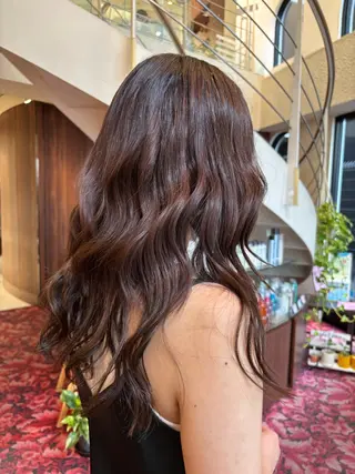 ヨウコ YOKOのヘアスタイル