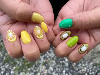 ネイル 樋口 さやかのネイルデザイン