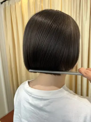 ショート コバヤシ ラムのヘアスタイル