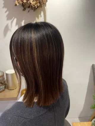 ミディアム あきば まゆのヘアスタイル