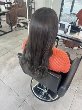 ロング カラー 【earth】 伊桜莉のヘアスタイル