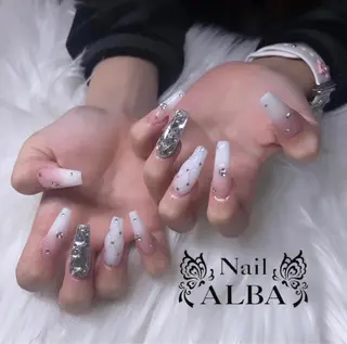 ネイル 石王 美羽のネイルデザイン